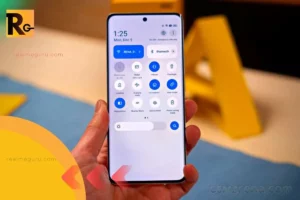 realme smartphone thumbnail with opened notification panel